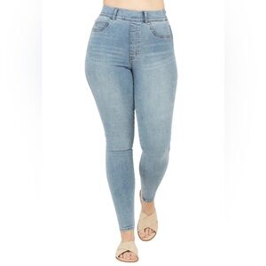 Light wash spanx denim leggings short